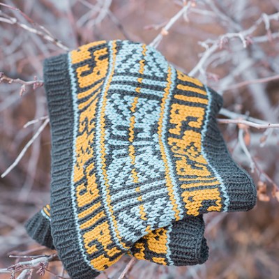 Jennifer Berg - Mixing of Cultures Cowl